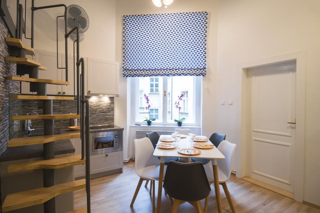 Design Apartment Havelska Praga Esterno foto